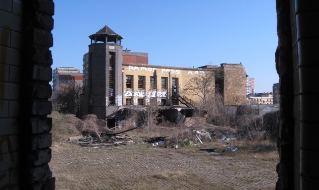 Halle: Alte Brauerei (2009)